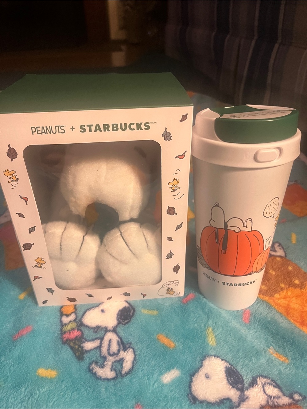 Starbucks White and Green Snoopy Pumpkin Travel Tumbler Set